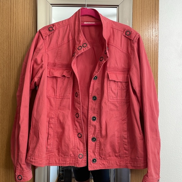 Maurice’s XL coral colored moto style denim jacket snap detail 4 pockets - Picture 11 of 11